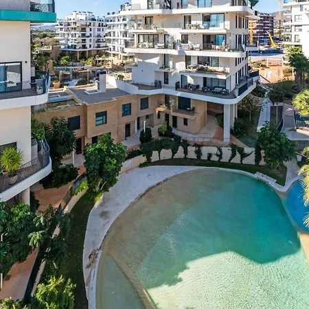 Waterfront Seaview Appartement *